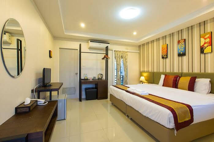 Waroros Boutique Hotel